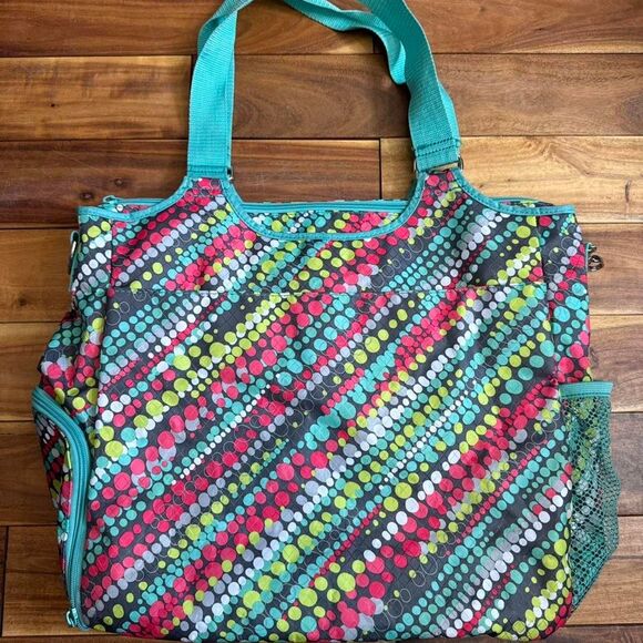 thirty-one Handbags - THIRTY ONE Yoga tote with zipper and pockets good condition